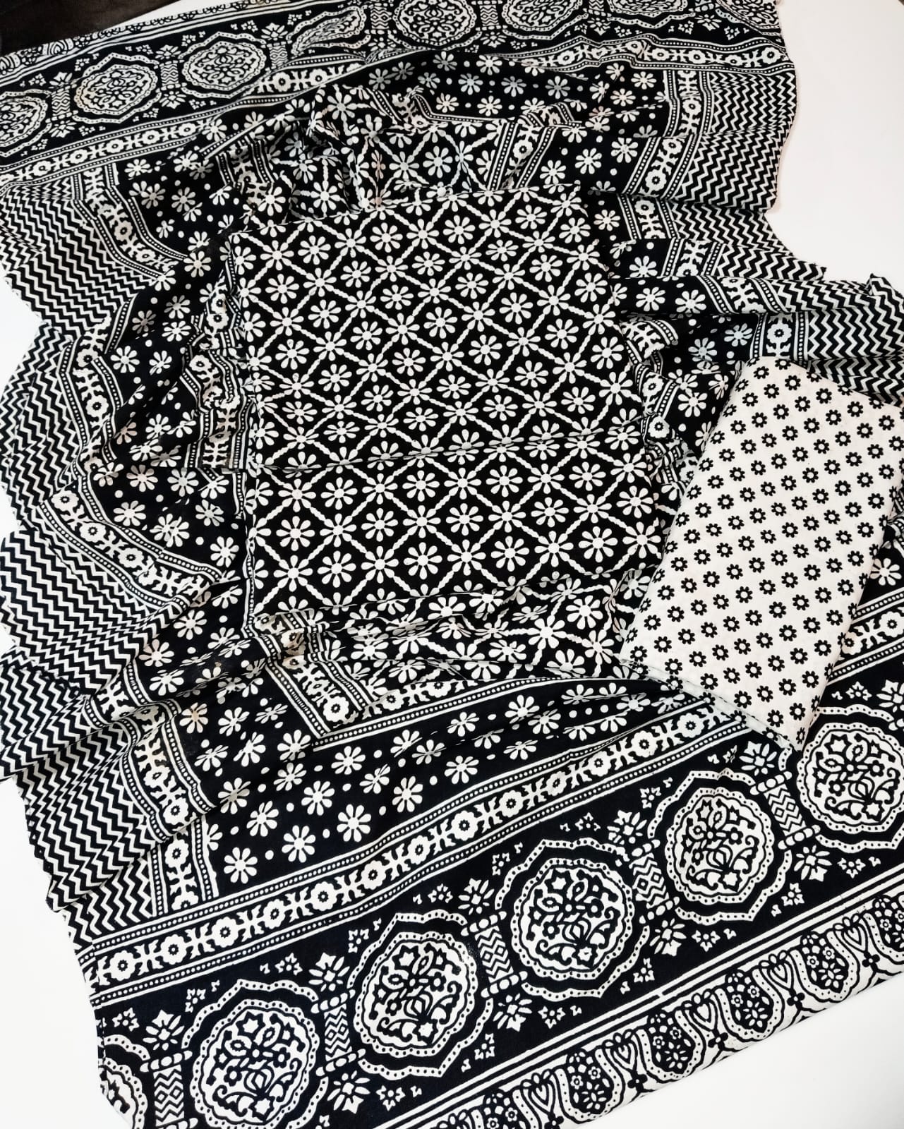 Traditional Ajrak 3pc suit
