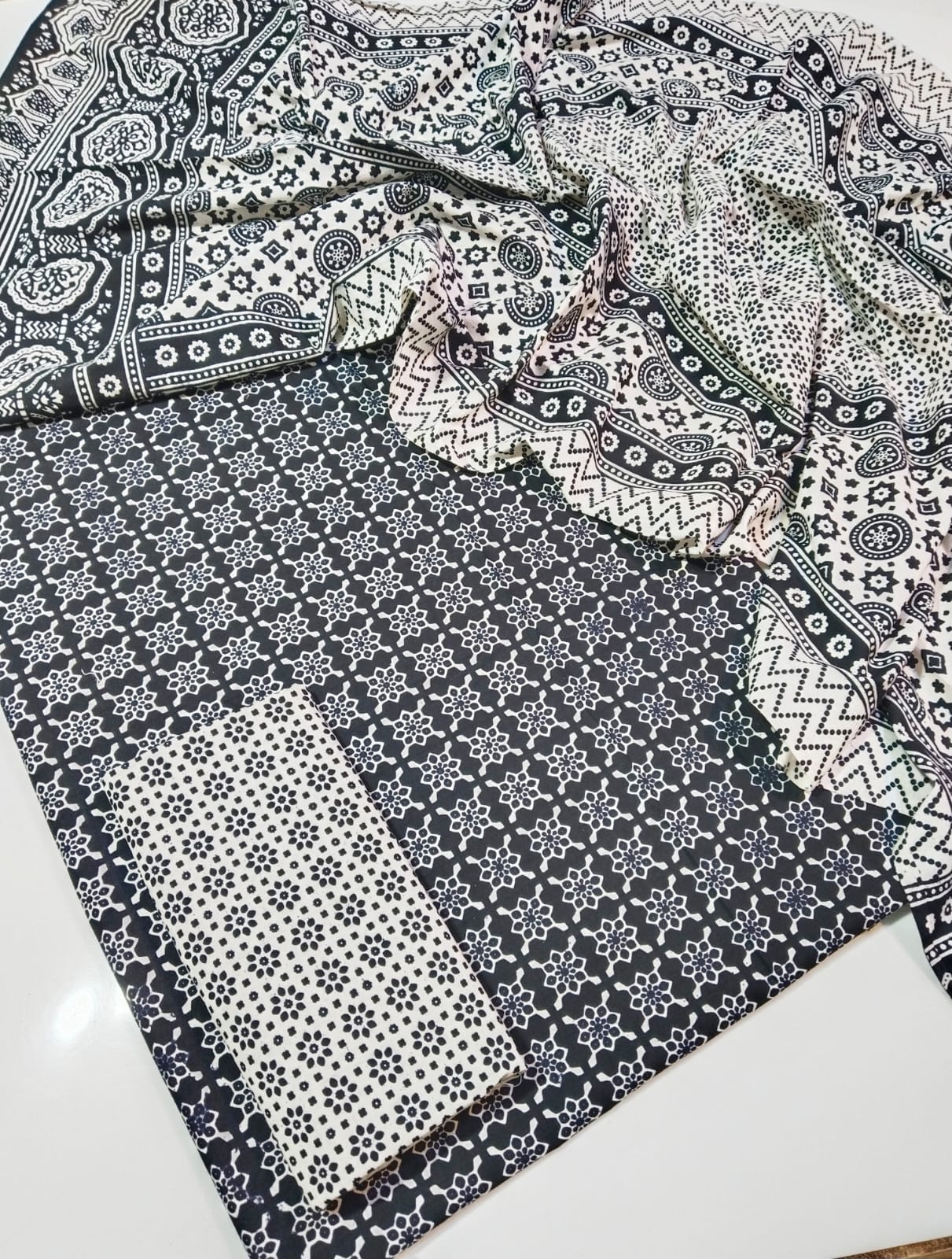 Traditional Ajrak 3pc suit