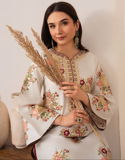 Premium Lawn 2pc Embroidered Suit